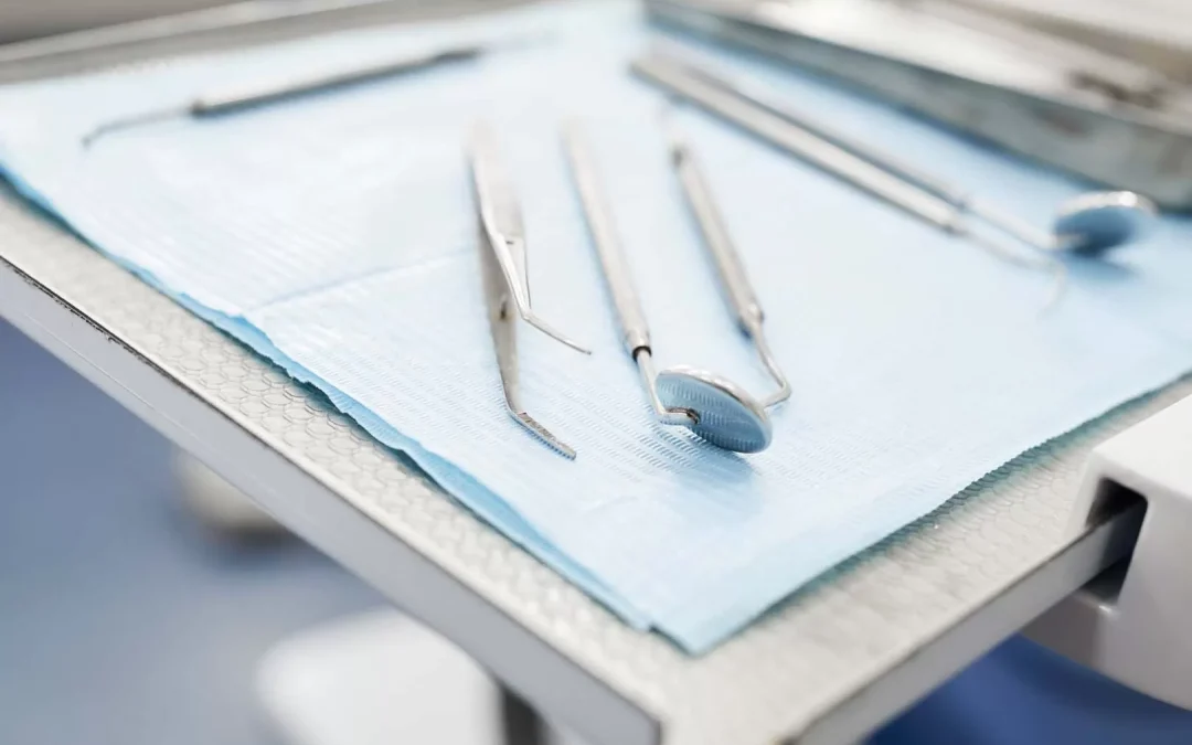 Emergency Denture Repairs – What Should You Do Immediately?