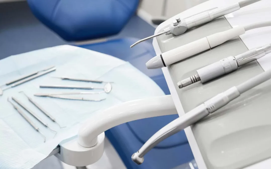 Why Should You Avoid Opting For DIY Denture Repairs?