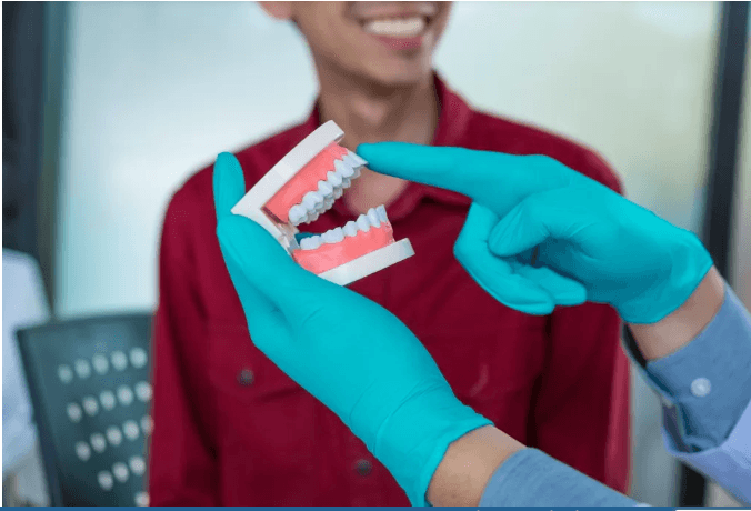 What to Expect During an Emergency Denture Repair Visit?